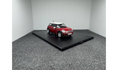 Mini Cooper 2006 R56 chilired, редкая масштабная модель, Autoart, scale43