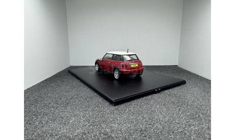 Mini Cooper 2006 R56 chilired, редкая масштабная модель, Autoart, scale43