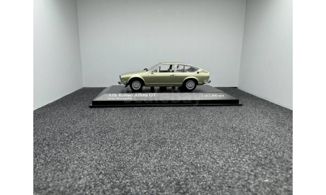 Alfa Romeo Alfetta GT 1976 verda oliva metallic, редкая масштабная модель, Minichamps, scale43