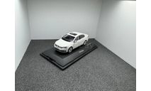Volkswagen Passat Limousine 2011 Typ B7 candy white, редкая масштабная модель, Schuco, scale43