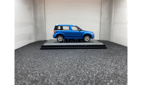 Skoda Yeti FL 2013 modrá metalíza, масштабная модель, scale43, Abrex, Škoda