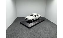 ГАЗ Волга 3110 1997 белый, редкая масштабная модель, IST Models, 1:43, 1/43