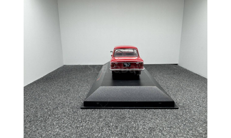 ЗАЗ 968А  1973 красный, редкая масштабная модель, IST Models, scale43
