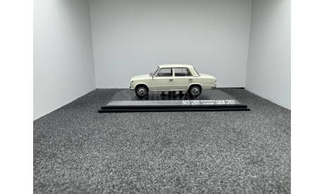 ВАЗ-2101 ’Жигули’ белый, масштабная модель, EVR-mini, scale43
