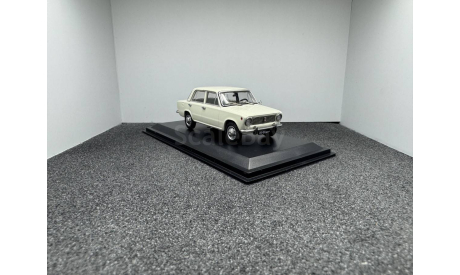 ВАЗ-2101 ’Жигули’ белый, масштабная модель, EVR-mini, scale43