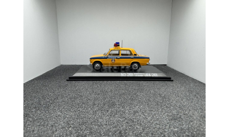 ВАЗ-21011 ’Жигули’ Милиция СССР, желтый, масштабная модель, EVR-mini, scale43
