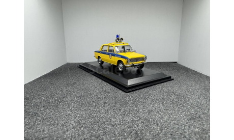 ВАЗ-2101 ’Жигули’ Милиция СССР, лимонный, масштабная модель, EVR-mini, scale43