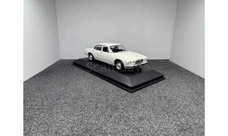 Jaguar XJ12 Series II cream, редкая масштабная модель, Minichamps, scale43