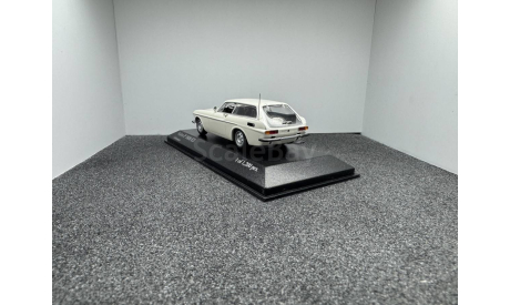 Volvo P1800 ES 1971 californiavit, редкая масштабная модель, Minichamps, scale43