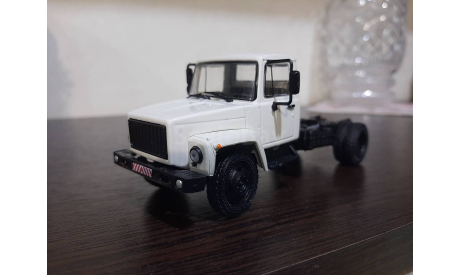шасси ГаЗ-3307 ЛГ021, масштабная модель, scale43