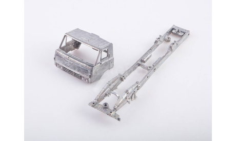Сборная модель КАМАЗ-Э5510, сборная модель автомобиля, AVD Models, scale43