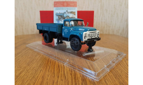 Московский автомобиль 130 серия ’Олимпиада - 80’, масштабная модель, ЗИЛ, DiP Models, 1:43, 1/43