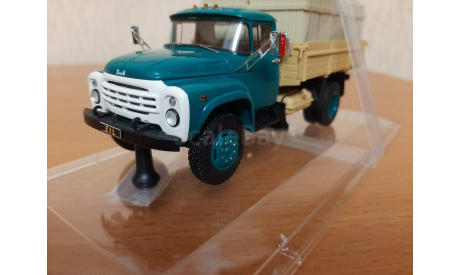 Московский автомобиль 130 1983 (Автоэкспорт), масштабная модель, ЗИЛ, DiP Models, scale43