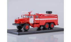 Масштабная модель  АЦ-7,5-40 (4320) с белыми полосами