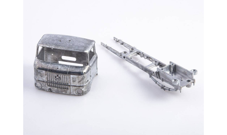Сборная модель IFA W50LA самосвал, масштабная модель, AVD Models, 1:43, 1/43