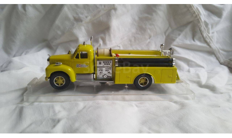 MACK FIRE PUMP TRUCK VITESSE, масштабная модель, 1:50, 1/50