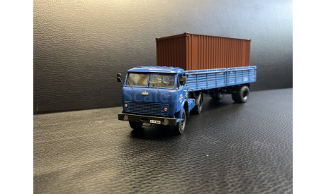 AD Modum МАЗ-5429 c МАЗ-5215 прицеп, контейнер DIP, масштабная модель, scale43