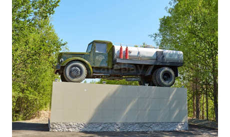 МАЗ 200 аэродромный топливозаправщик с прицепом, масштабная модель, СарЛаб, scale43