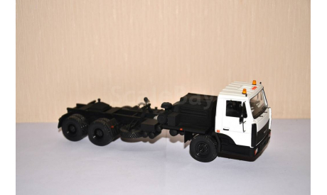 МЗКТ-6906 крановоз Volat, масштабная модель, 1:43, 1/43