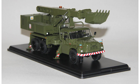 Экскаватор-планировщик UDS-110 на шасси Tatra-148 армейский.ССМ., масштабная модель, Start Scale Models (SSM), scale43