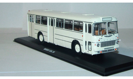 Икарус-556.10 белый.ClassicBus., масштабная модель, Ikarus, scale43