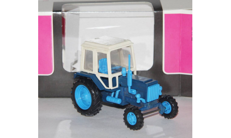 Трактор МТЗ-82.Синий обвес.Пластик., масштабная модель, scale43