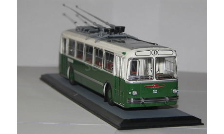 Троллейбус ЗИУ-5.ClassicBus., масштабная модель, scale43