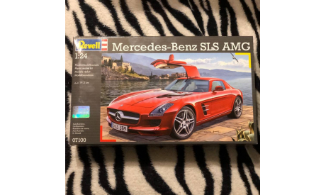 Revell Mercedes-Benz SLS AMG, сборная модель автомобиля, 1:24, 1/24