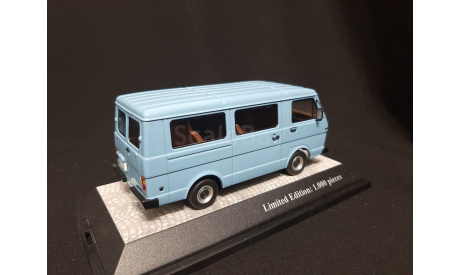 Volkswagen LT28 MINIBUS 1975, масштабная модель, Premium Classixxs, scale43
