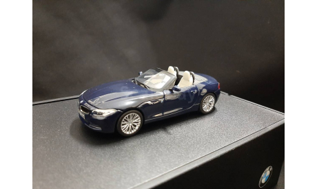 BMW Z4 Roadster, масштабная модель, Minichamps, scale43