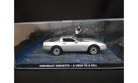 Chevrolet Corvette ’A view to a kill’, масштабная модель, Universal Hobbies, scale43