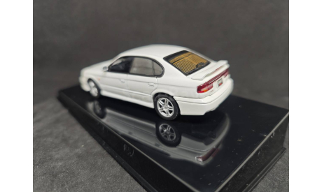 Subaru Legacy B4 1999 Autoart, масштабная модель, scale43