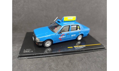 Toyota CROWN Taxi Singapore 2004, масштабная модель, IXO Road (серии MOC, CLC), scale43
