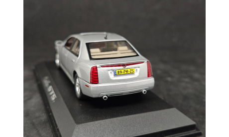 Cadillac STS argentee Norev, масштабная модель, scale43