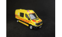Volkswagen Crafter 2011 Ambulance 1:50, масштабная модель, BBurago, scale50