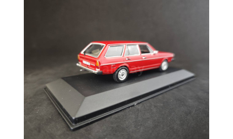 Volkswagen Passat Variant B1 1976, масштабная модель, Minichamps, scale43