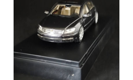 Volkswagen Phaeton III 6.0 W12 2014, масштабная модель, Looksmart, scale43