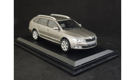 Skoda Superb 2 combi 2010, масштабная модель, Abrex, scale43, Škoda