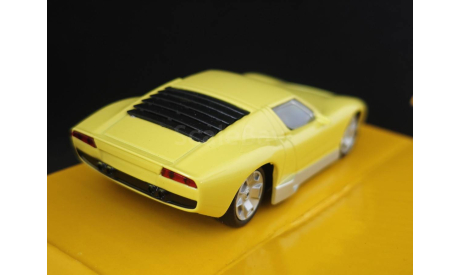 Lamborghini Miura concept, масштабная модель, Mondo Motors, scale43