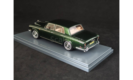 Bentley T1 SALOON GREEN METAL 1974, масштабная модель, Neo Scale Models, scale43