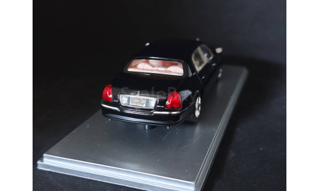 Lincoln Town Car 2011, масштабная модель, Luxury Diecast (USA), scale43