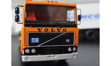 Volvo F12 с полуприцепом Lamberet SSM, масштабная модель, Start Scale Models (SSM), 1:43, 1/43