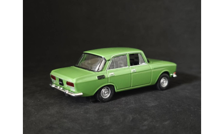 АЗЛК Москвич-2140 1976-1988, масштабная модель, Автолегенды СССР журнал от DeAgostini, scale43