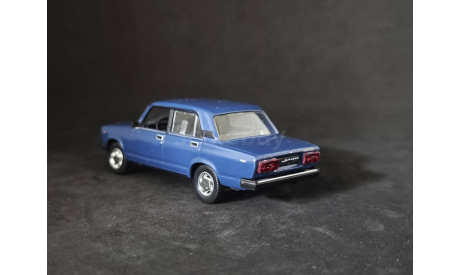ВАЗ 2107 Жигули 1982-2012, масштабная модель, Автолегенды СССР журнал от DeAgostini, scale43