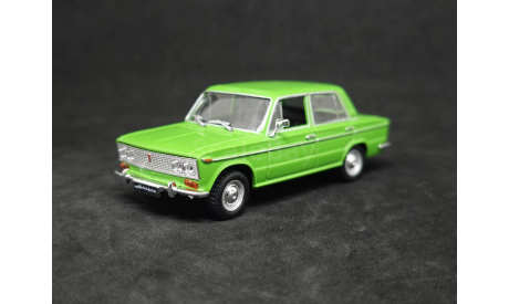 ВАЗ 2103 Жигули 1972-1984, масштабная модель, Автолегенды СССР журнал от DeAgostini, scale43