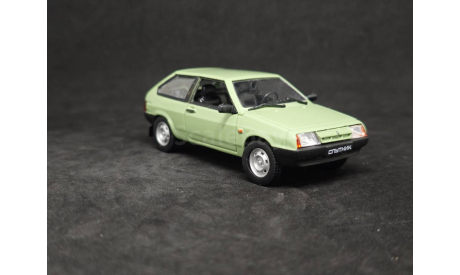 ВАЗ 2108 Спутник 1984-2003, масштабная модель, Автолегенды СССР журнал от DeAgostini, scale43