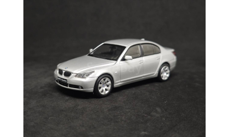 BMW 5 (E60) 545i SEDAN 2003, масштабная модель, Kyosho, scale43