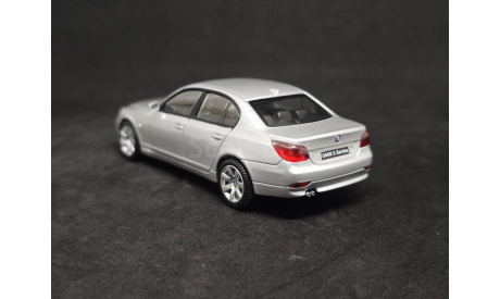 BMW 5 (E60) 545i SEDAN 2003, масштабная модель, Kyosho, scale43