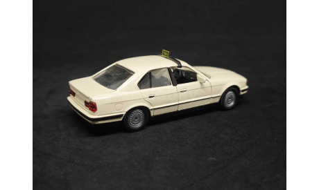 BMW 535i 1985 Taxi Schabak, масштабная модель, scale43
