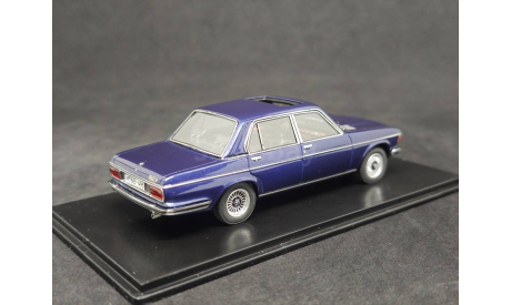 BMW 3.0S (E3) 1971 NEO, масштабная модель, scale43